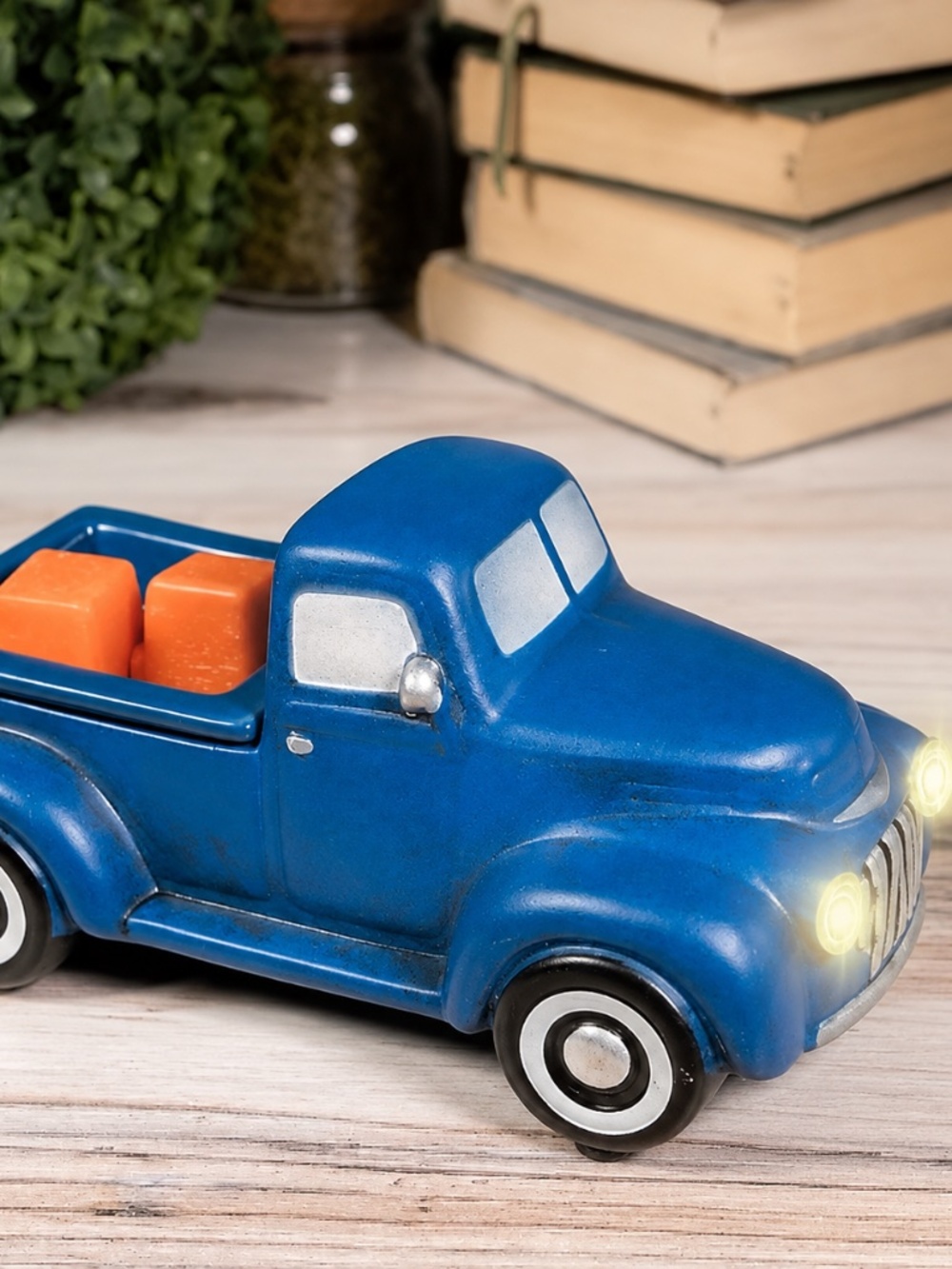 Vintage Pickup Truck Wax Warmer